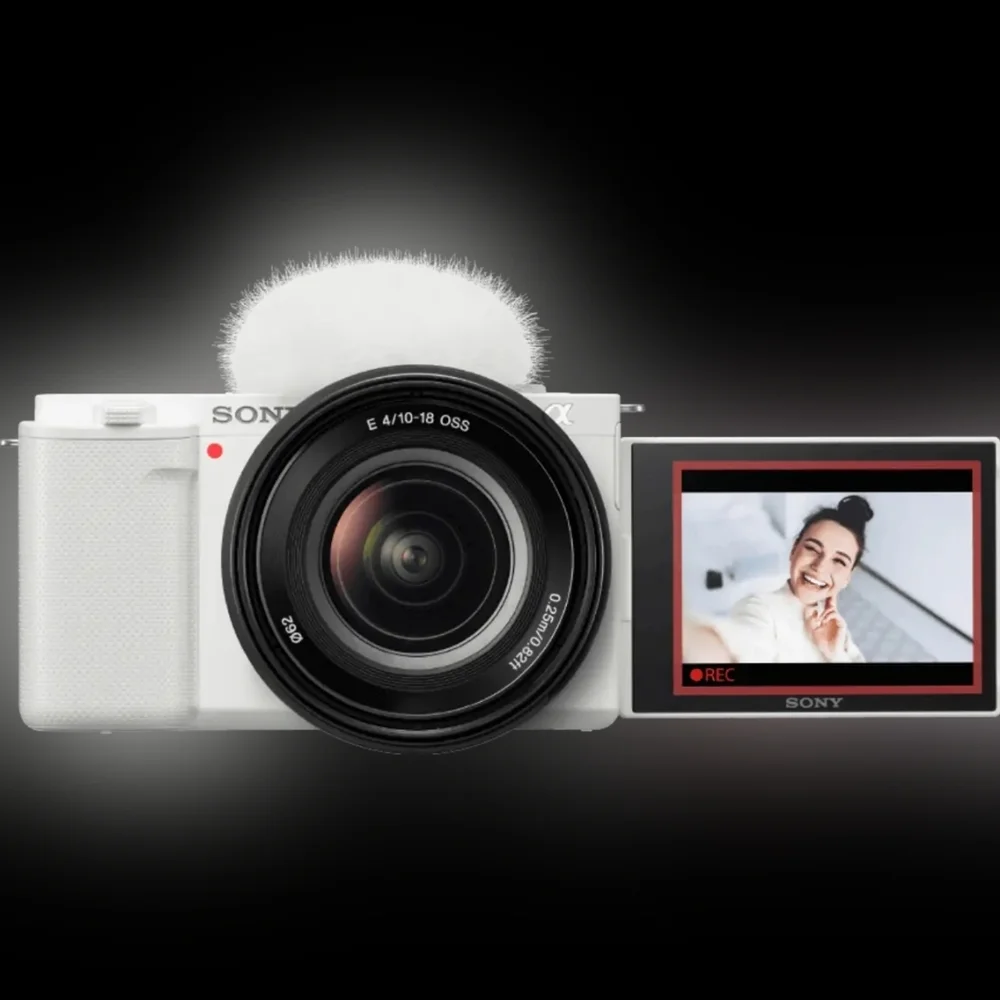 BRAND NEW Sony ZV-E10 Mirrorless camera (NO LENS)